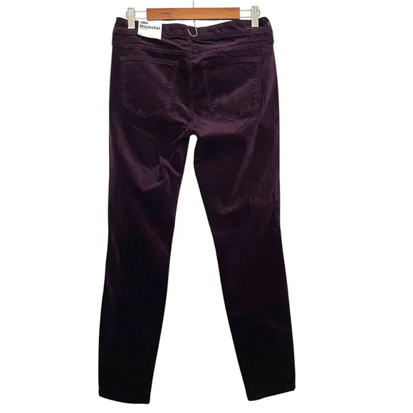 Old Navy Rockstar Super Skinny‎ Velvet Wine Pants Size 8 NWT - Picture 2 of 6